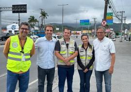apos-pedido-der-sp-faz-recapeamento-de-trecho-da-sp-55-proximo-ao-trevo.jpg