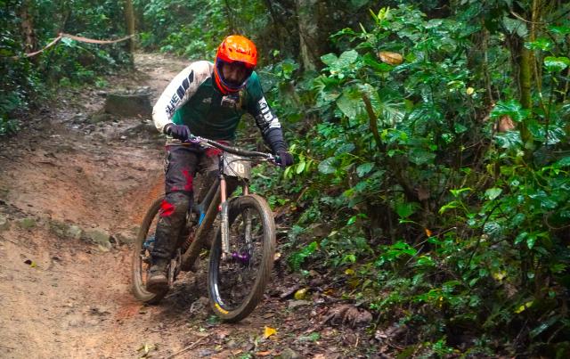 desafio-ilhabela-de-downhill-reune-mais-de-100-pilotos-e-representantes-de-36-municipios-2.jpg