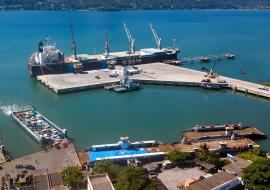 governo-do-estado-assina-aditivo-que-garante-obras-do-novo-acesso-ao-porto-de-sao-sebastiao-1.jpeg