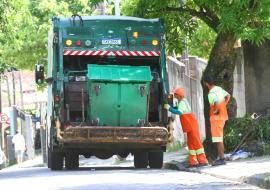 ilhabela-reforca-coleta-de-lixo-e-alerta-que-descarte-irregular-compromete-limpeza-da-cidade-3.jpeg
