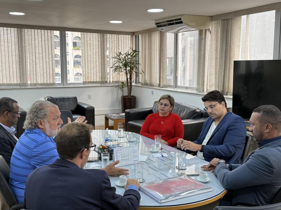 prefeito-colucci-reforca-importancia-da-duplicacao-da-rio-santos-para-o-desenvolvimento-da-regiao.jpg