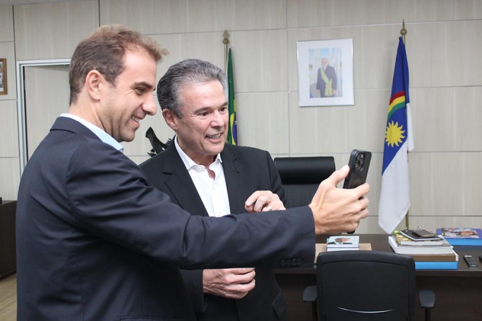 prefeito-de-caragua-busca-recursos-e-novas-politicas-para-fortalecer-comunidade-pesqueira.jpg