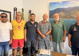 prefeito-toninho-colucci-trata-da-implantacao-da-base-do-gbmar-em-reuniao-com-comando-dos-bombeiros-maritimos.jpeg