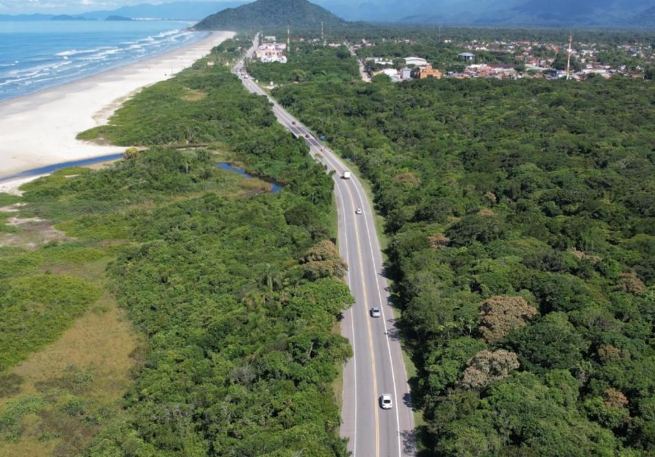 prefeitos-anunciam-conexao-das-linhas-de-onibus-sao-sebastiao-bertioga-2.jpeg