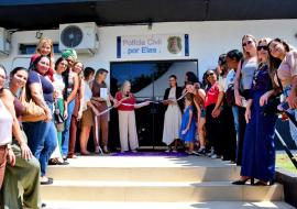 prefeitura-de-ilhabela-entrega-nova-sala-ddm-e-amplia-estrutura-de-atendimento-as-mulheres-3.jpeg