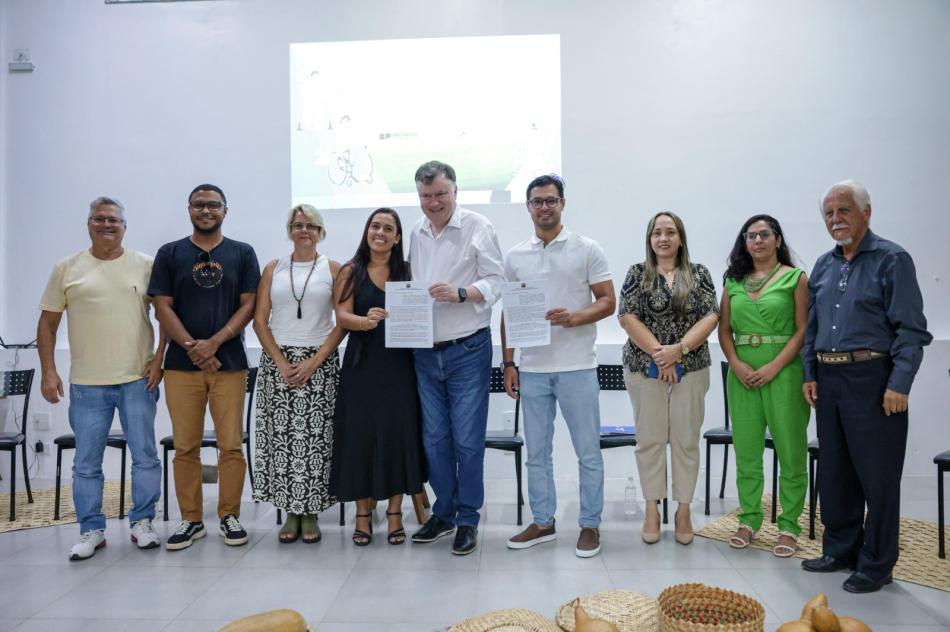 prefeitura-e-governo-do-estado-assinam-programas-para-promover-inclusao-1.jpeg