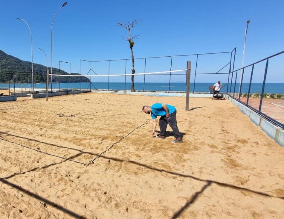 reforma-do-complexo-esportivo-da-praca-por-do-sol-comeca-em-boicucanga.jpeg
